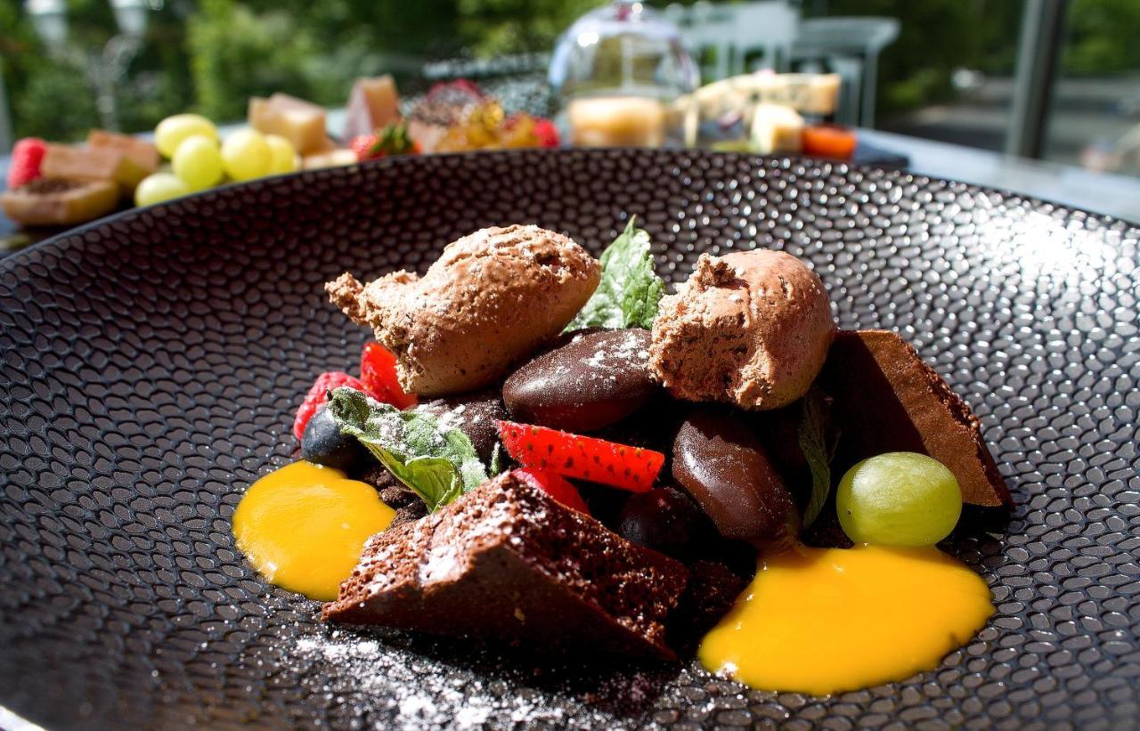 Gourmet Hotel Villa Patriot マリアーンスケー・ラーズニェ エクステリア 写真
