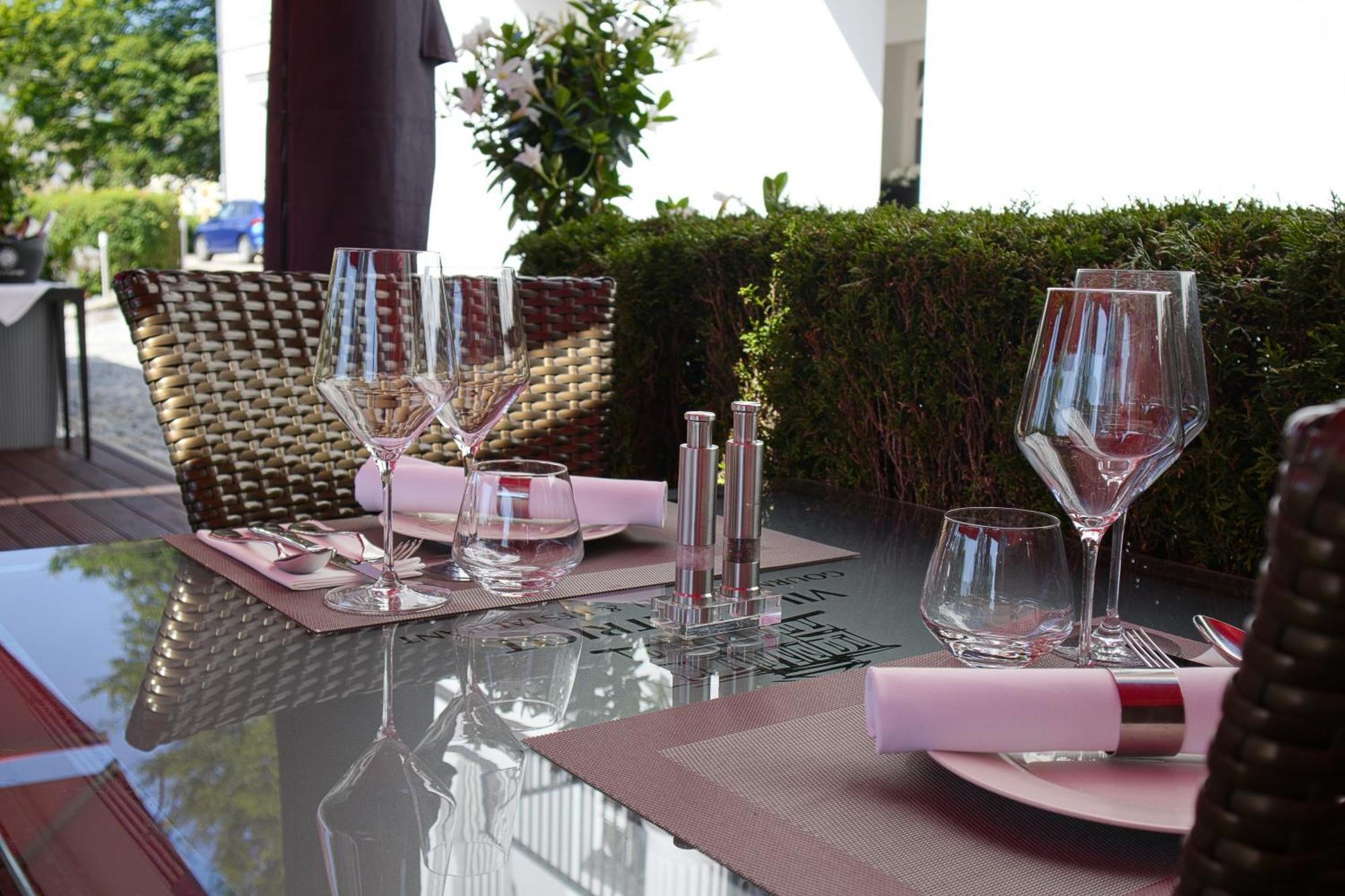 Gourmet Hotel Villa Patriot マリアーンスケー・ラーズニェ エクステリア 写真